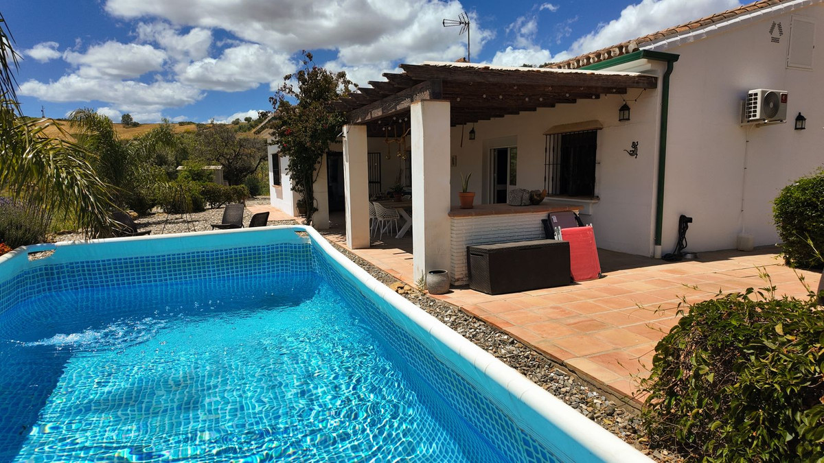Se vende Villa - Chalet de 3 dormitorios en Costa Del Sol, Málaga, España