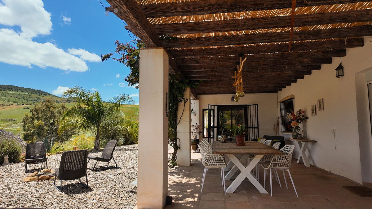 Se vende Villa - Chalet de 3 dormitorios en Costa Del Sol, Málaga, España