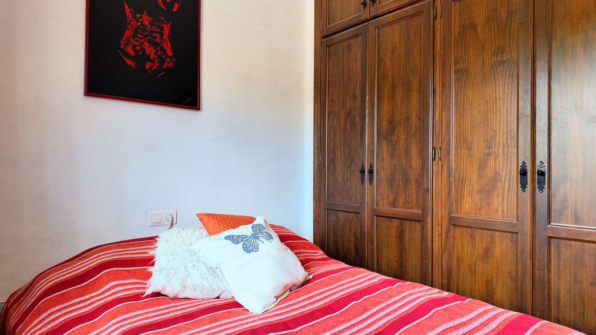 Se vende Villa - Chalet de 3 dormitorios en Costa Del Sol, Málaga, España