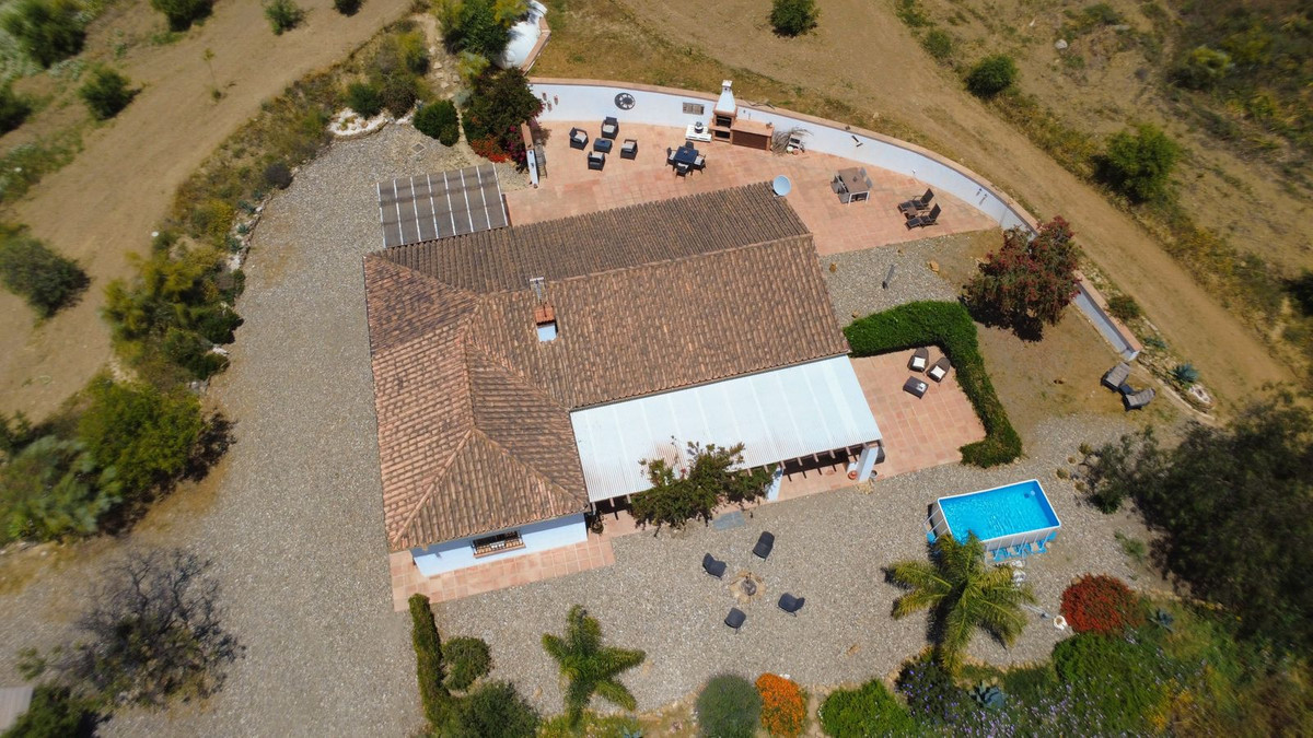 Se vende Villa - Chalet de 3 dormitorios en Costa Del Sol, Málaga, España