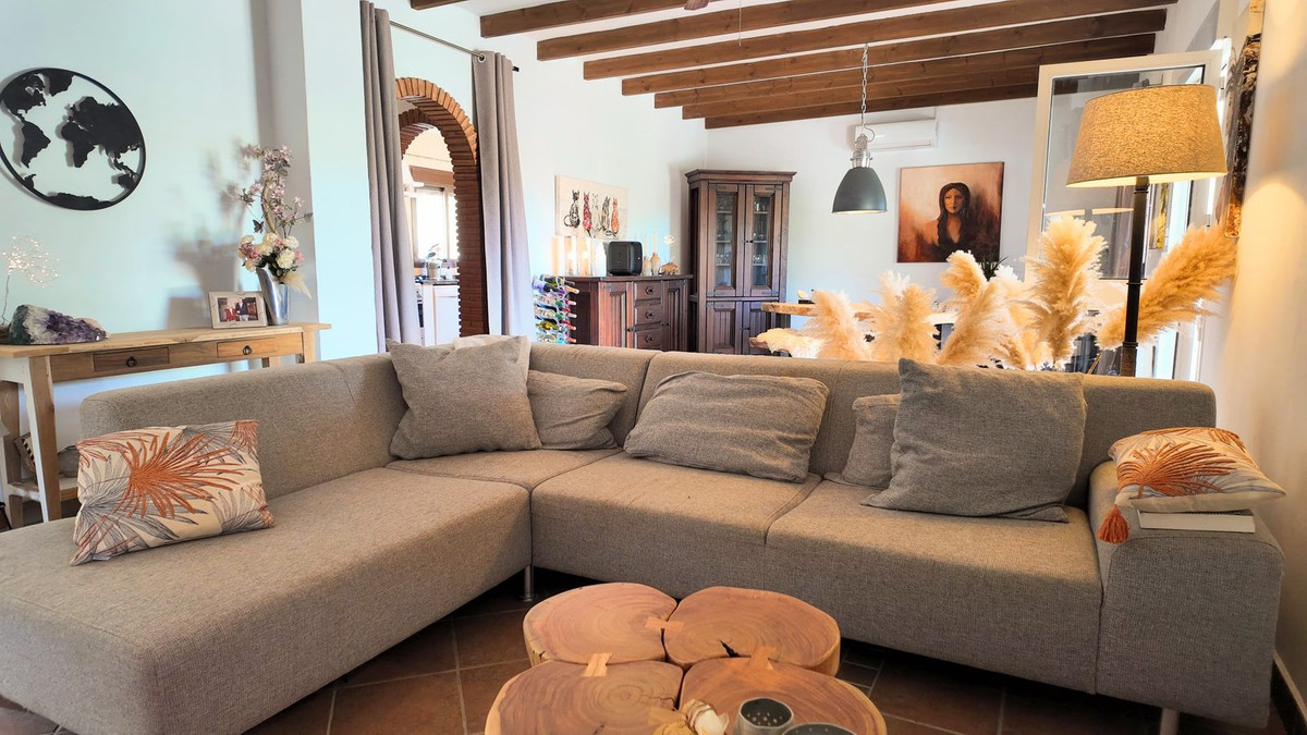 Se vende Villa - Chalet de 3 dormitorios en Costa Del Sol, Málaga, España