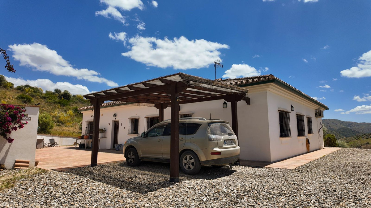 Se vende Villa - Chalet de 3 dormitorios en Costa Del Sol, Málaga, España