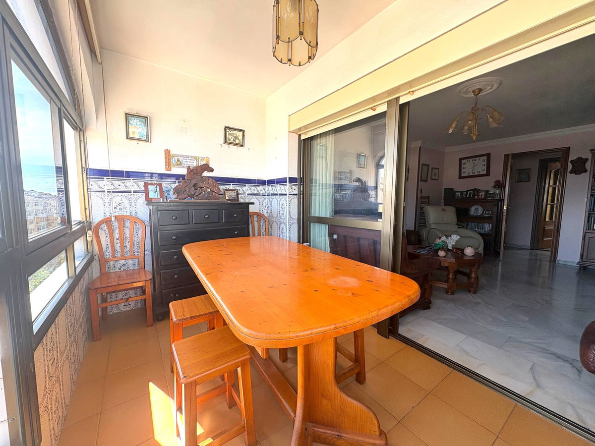 Se vende Apartamento en Planta Última de 3 dormitorios en Costa Del Sol, Málaga, España
