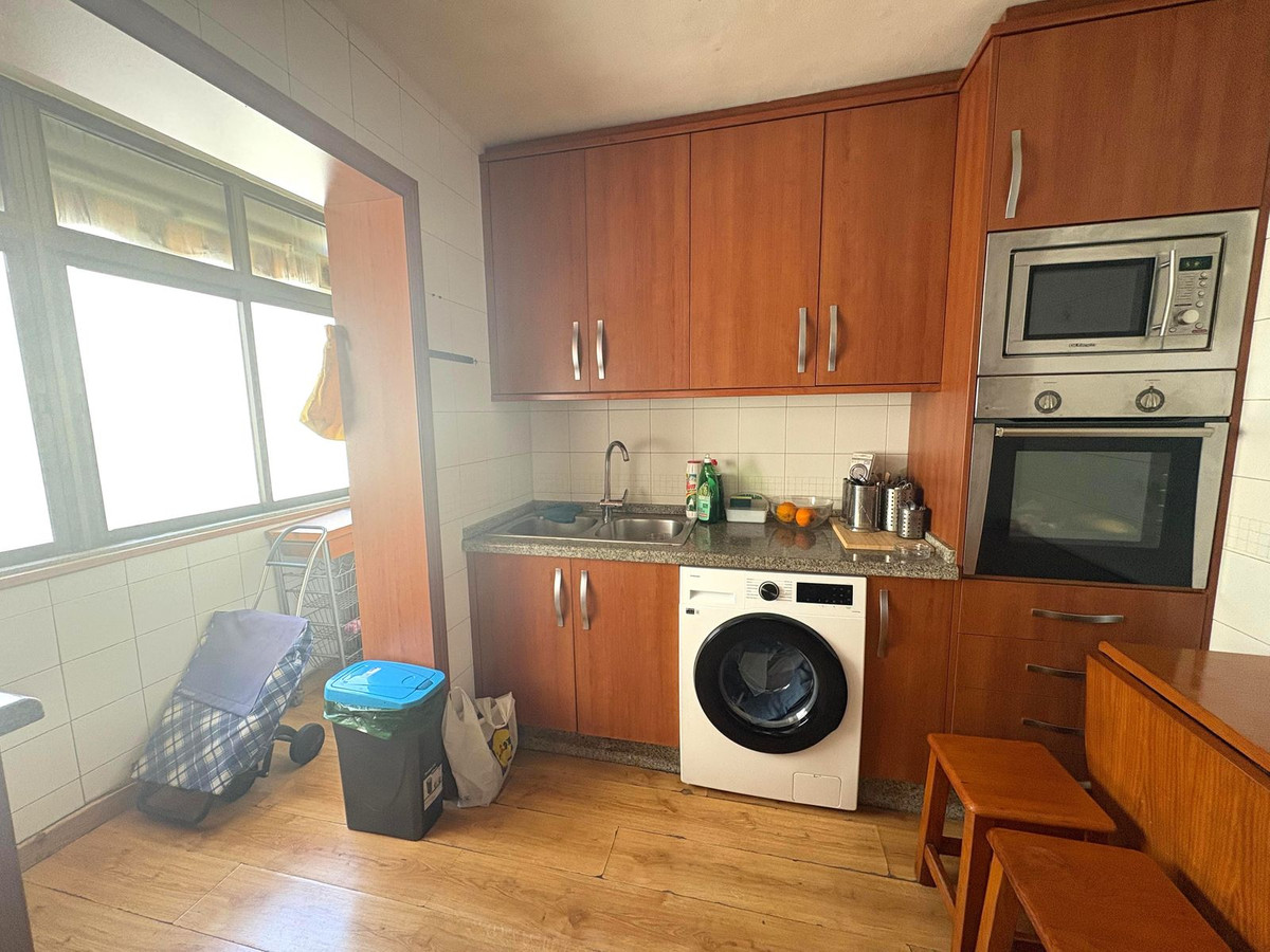 Se vende Apartamento en Planta Última de 3 dormitorios en Costa Del Sol, Málaga, España