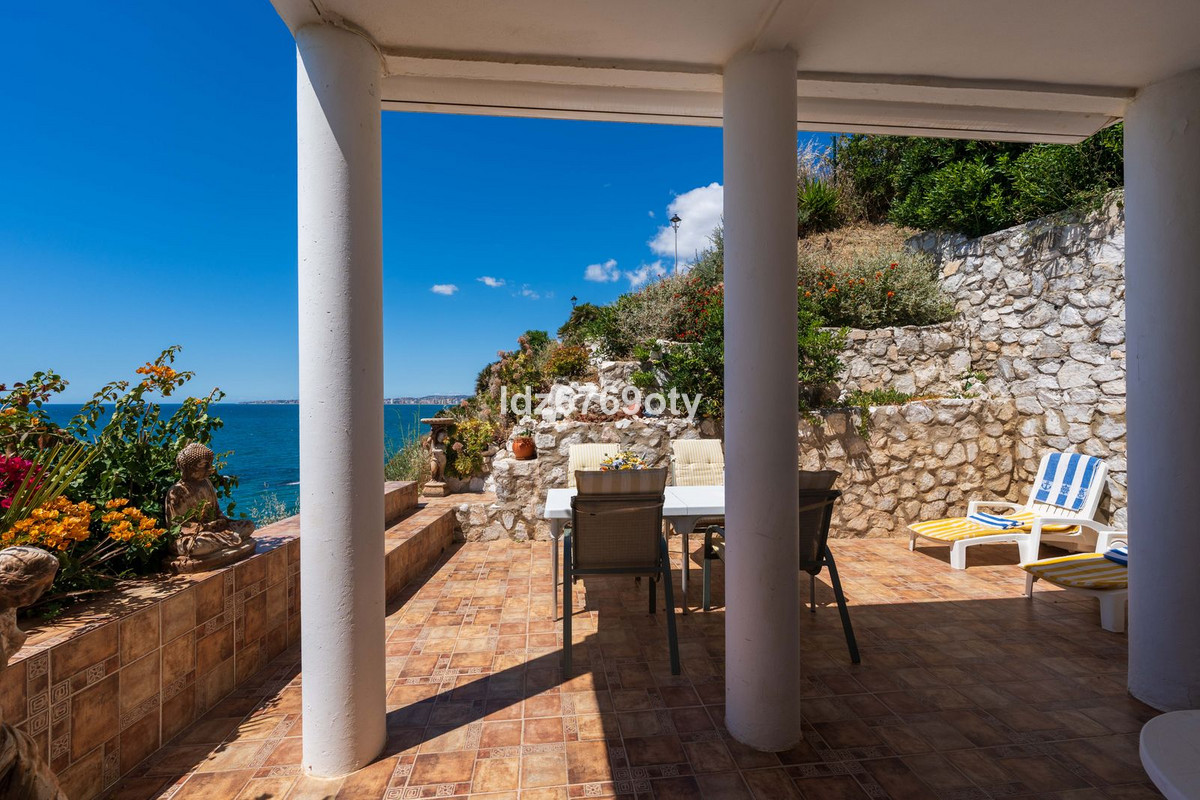 3 Bed Apartment for sale in Torremuelle Costa Del Sol, Málaga, Spain