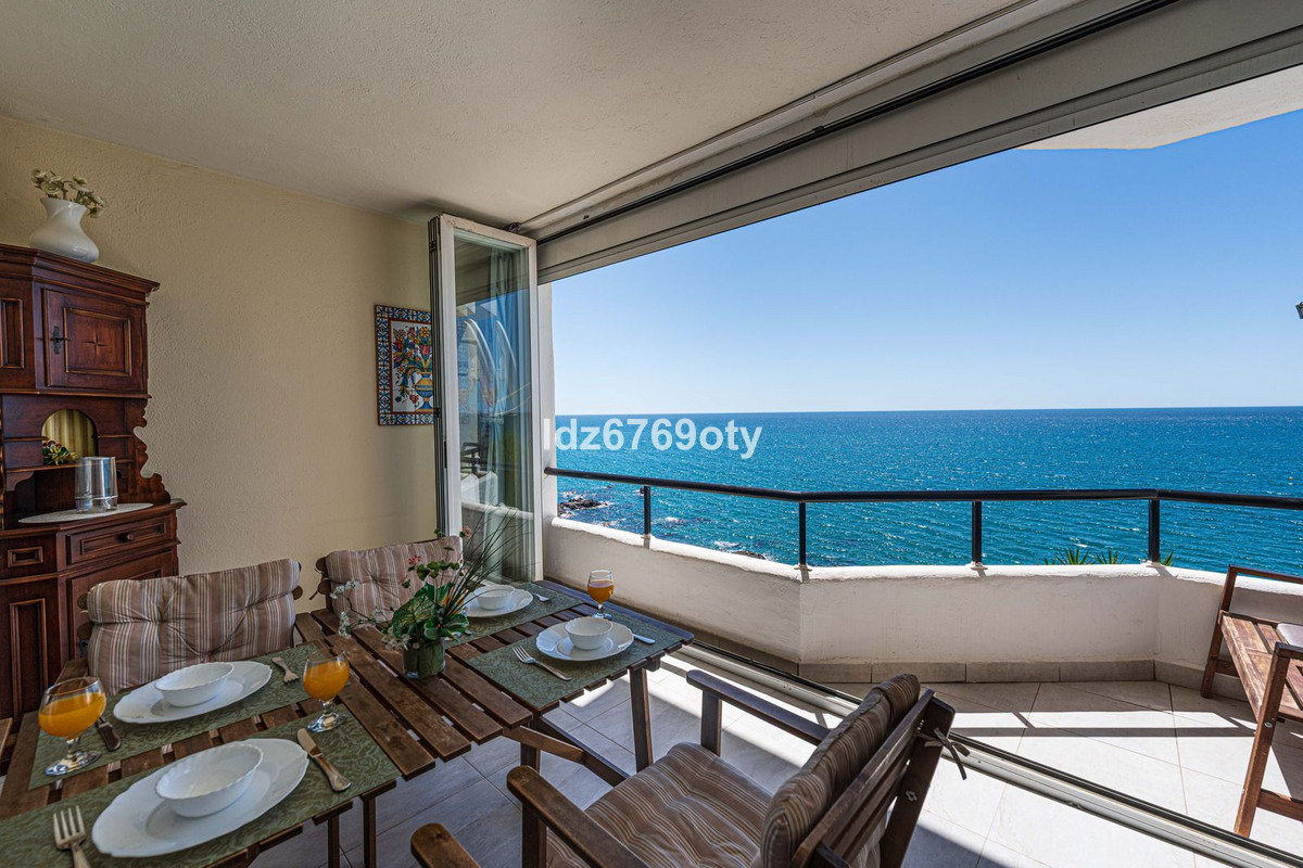 3 Bed Apartment for sale in Torremuelle Costa Del Sol, Málaga, Spain