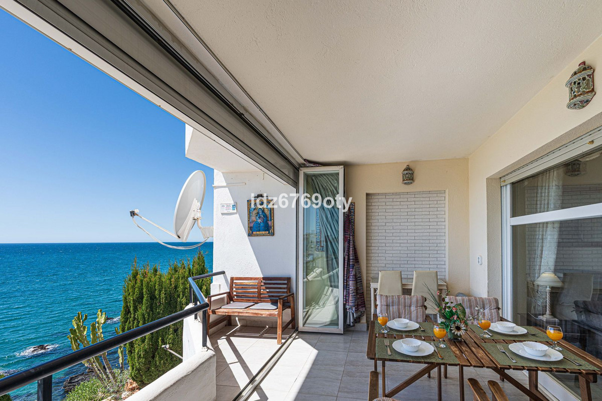 3 Bed Apartment for sale in Torremuelle Costa Del Sol, Málaga, Spain