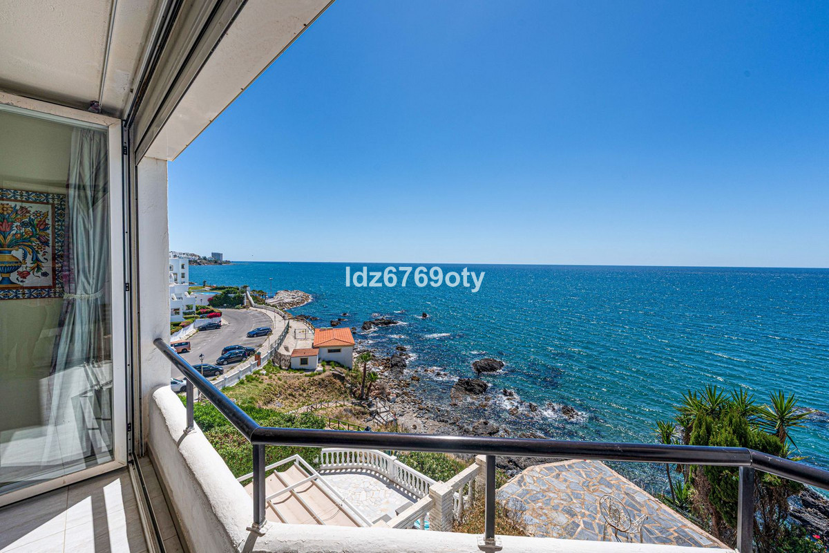 3 Bed Apartment for sale in Torremuelle Costa Del Sol, Málaga, Spain