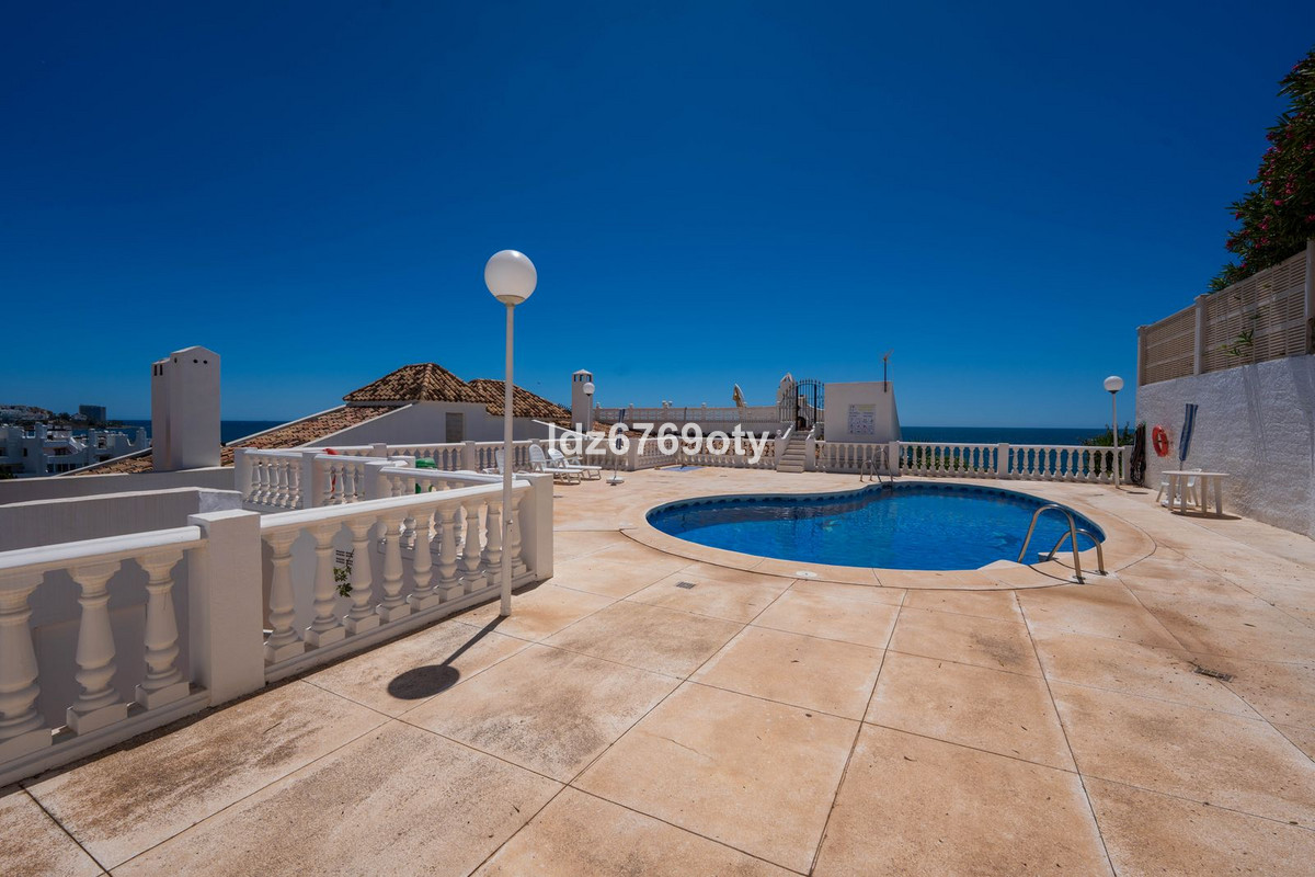 3 Bed Apartment for sale in Torremuelle Costa Del Sol, Málaga, Spain