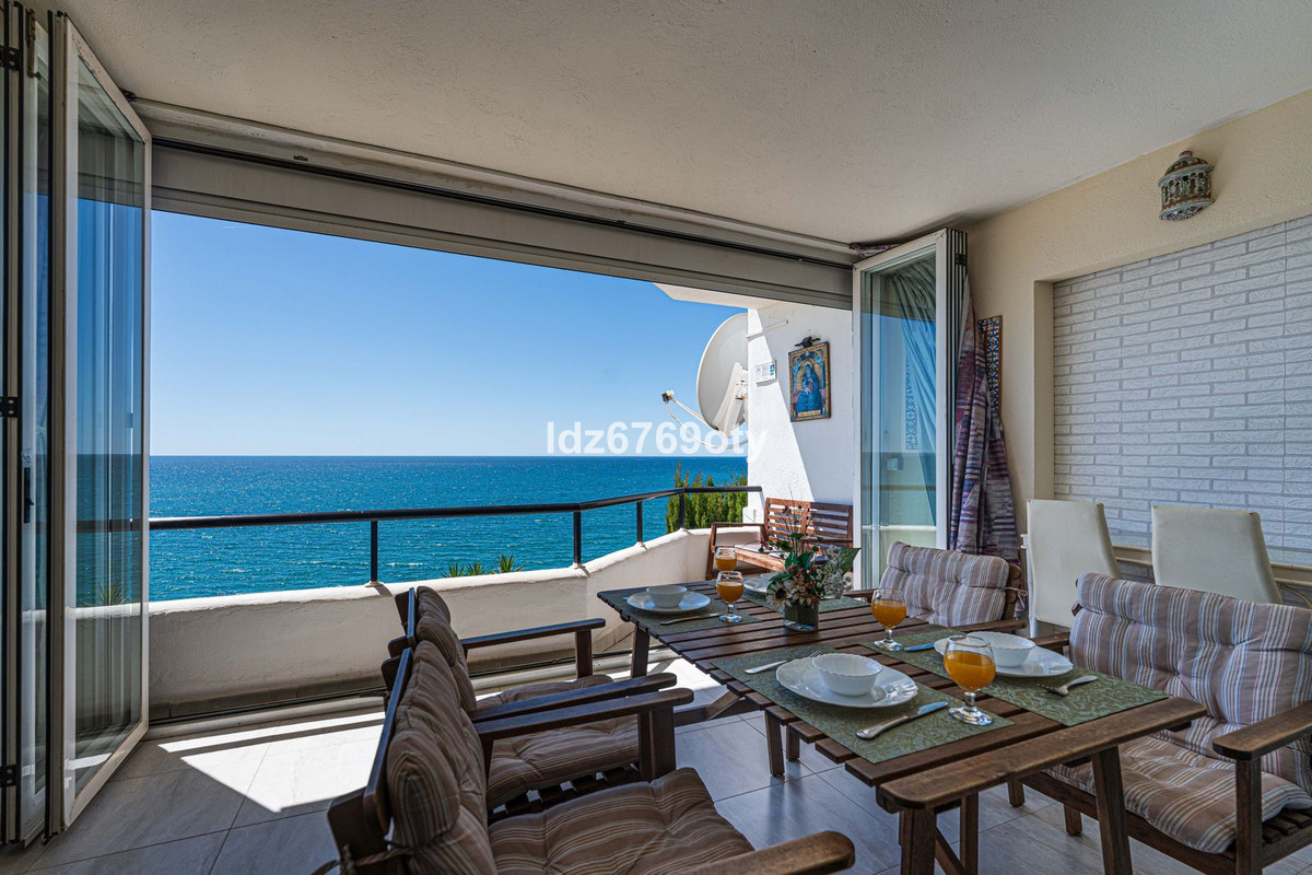 3 Bed Apartment for sale in Torremuelle Costa Del Sol, Málaga, Spain