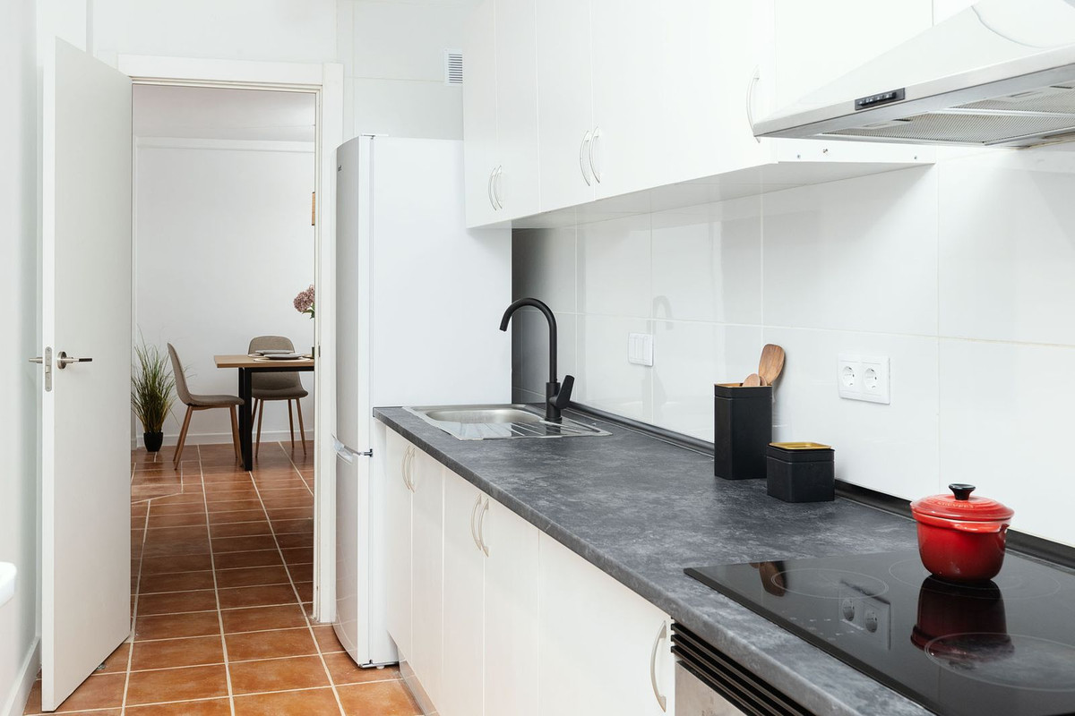 Se vende Apartamento Planta Media de 3 dormitorios en Costa Del Sol, Málaga, España