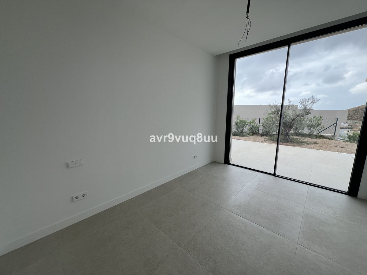 3 Bed Townhouse for sale in Benahavís Costa Del Sol, Málaga, Spain