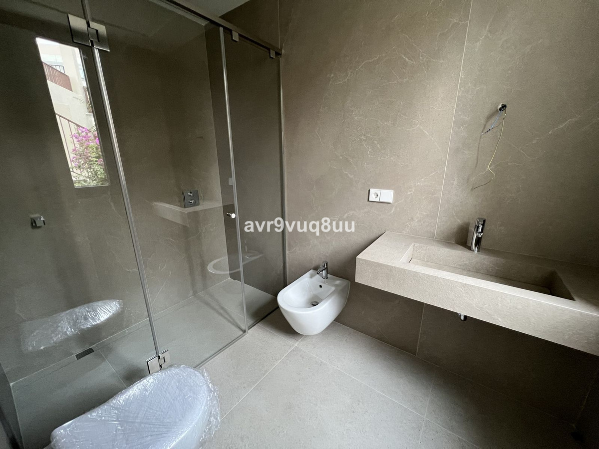 3 Bed Townhouse for sale in Benahavís Costa Del Sol, Málaga, Spain