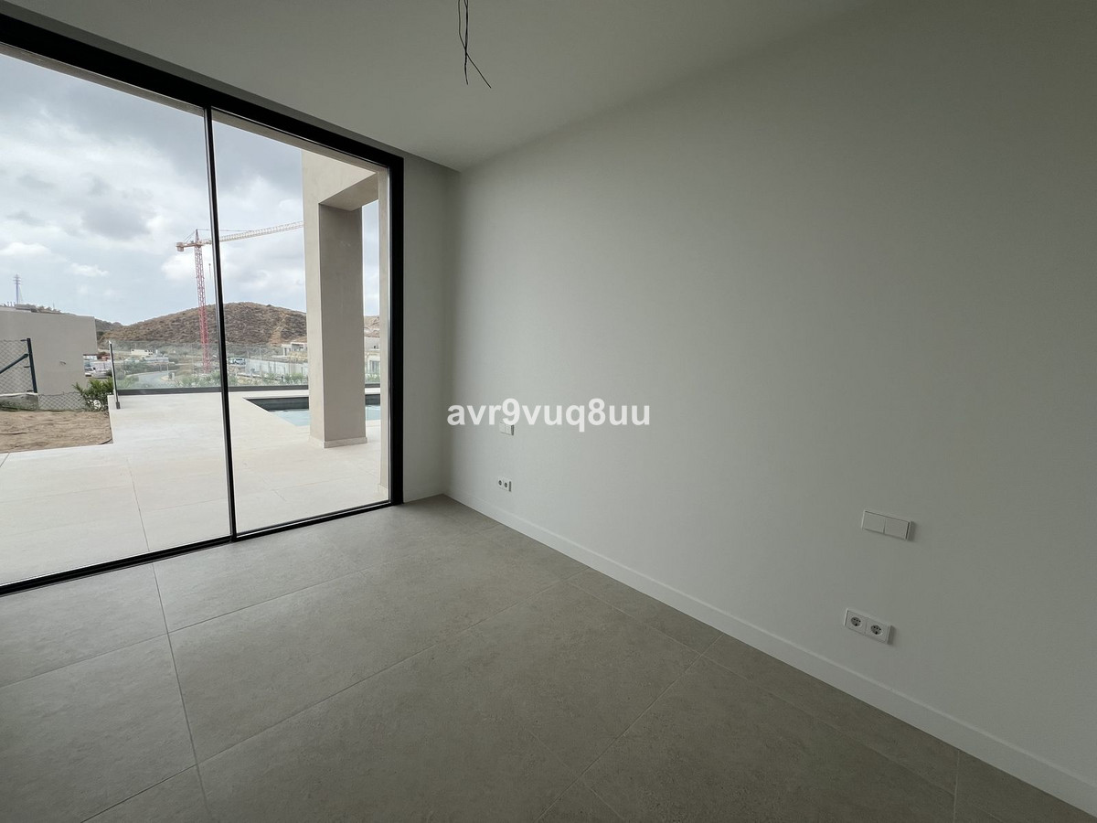 3 Bed Townhouse for sale in Benahavís Costa Del Sol, Málaga, Spain
