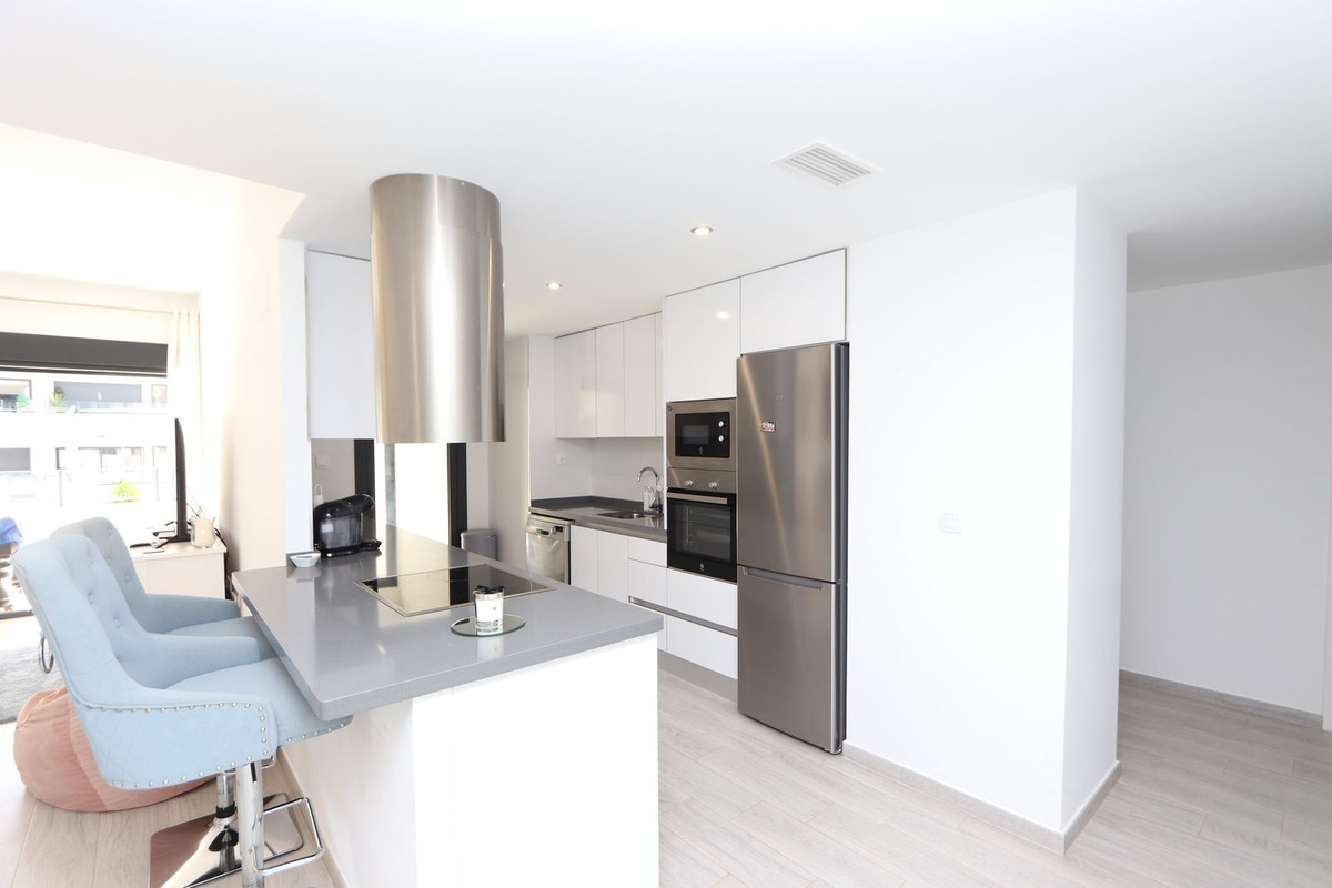 Se vende Apartamento Planta Baja de 3 dormitorios en Costa Blanca, Alicante, España