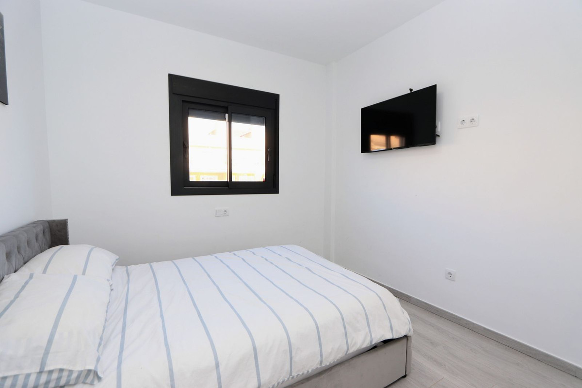 Se vende Apartamento Planta Baja de 3 dormitorios en Costa Blanca, Alicante, España