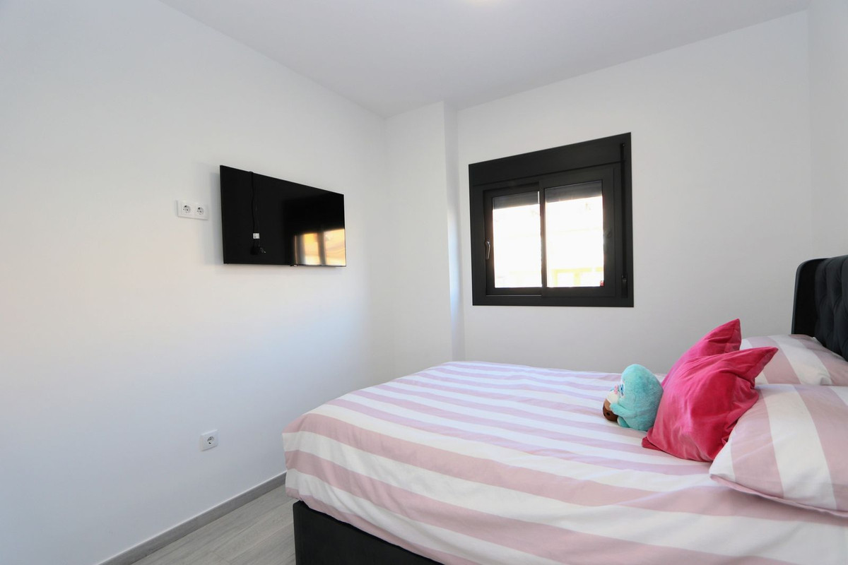 Se vende Apartamento Planta Baja de 3 dormitorios en Costa Blanca, Alicante, España