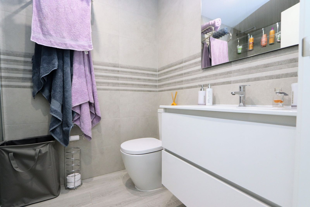 Se vende Apartamento Planta Baja de 3 dormitorios en Costa Blanca, Alicante, España