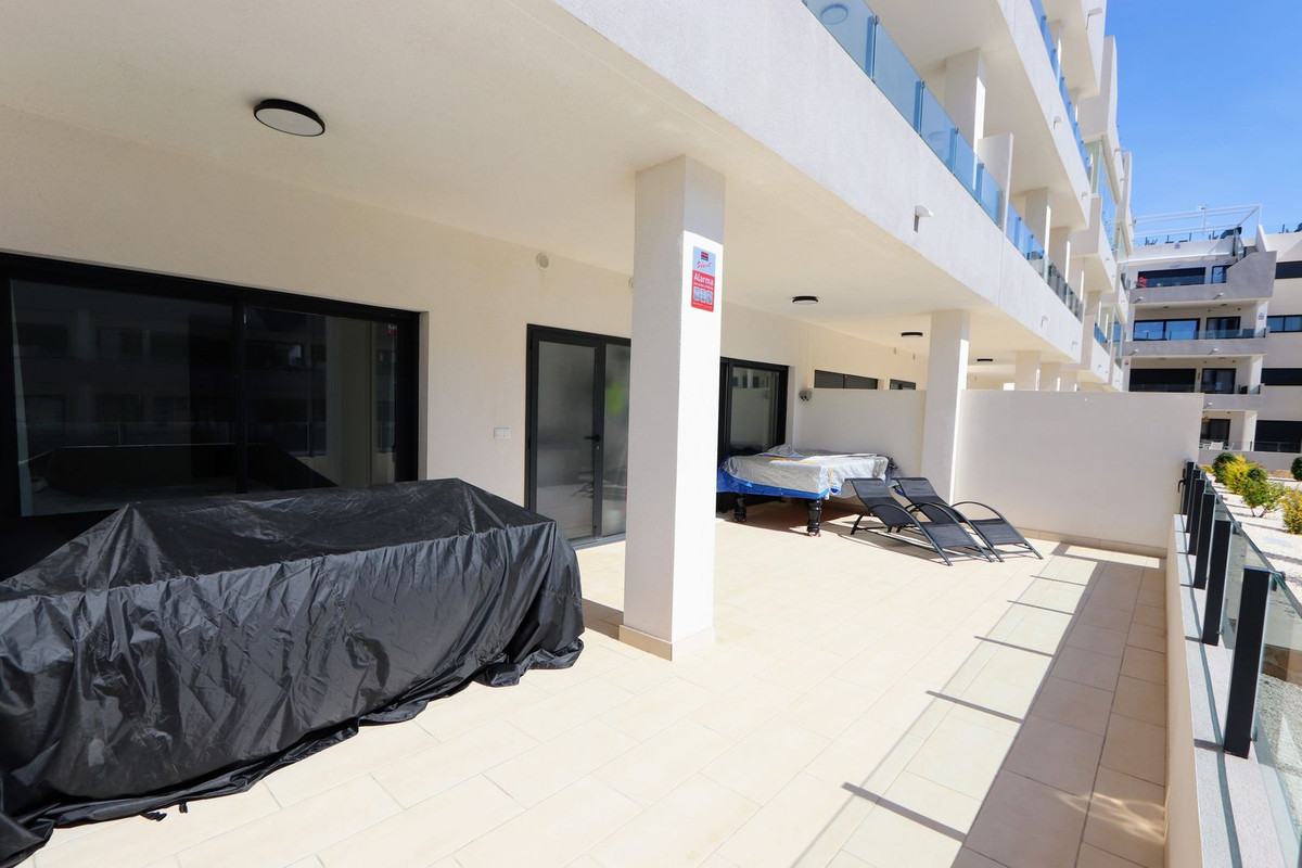 Se vende Apartamento Planta Baja de 3 dormitorios en Costa Blanca, Alicante, España