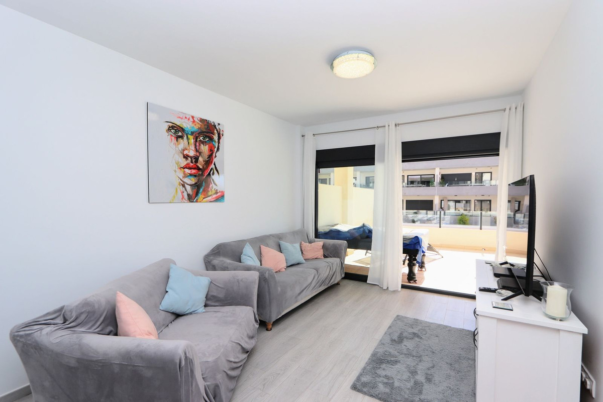 Se vende Apartamento Planta Baja de 3 dormitorios en Costa Blanca, Alicante, España