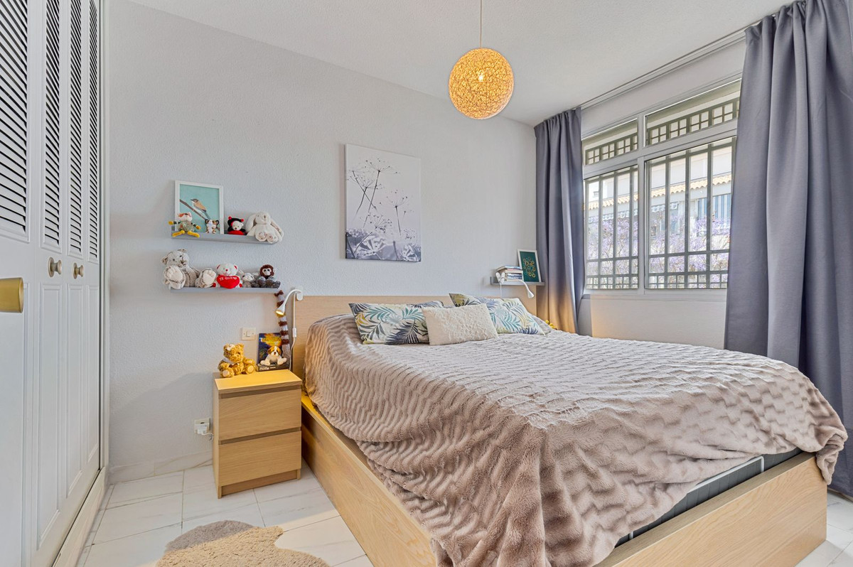 Se vende Apartamento Planta Media de 1 dormitorios en Costa Del Sol, Málaga, España