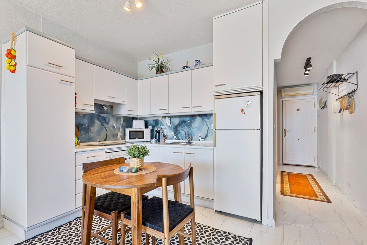 Se vende Apartamento Planta Media de 1 dormitorios en Costa Del Sol, Málaga, España