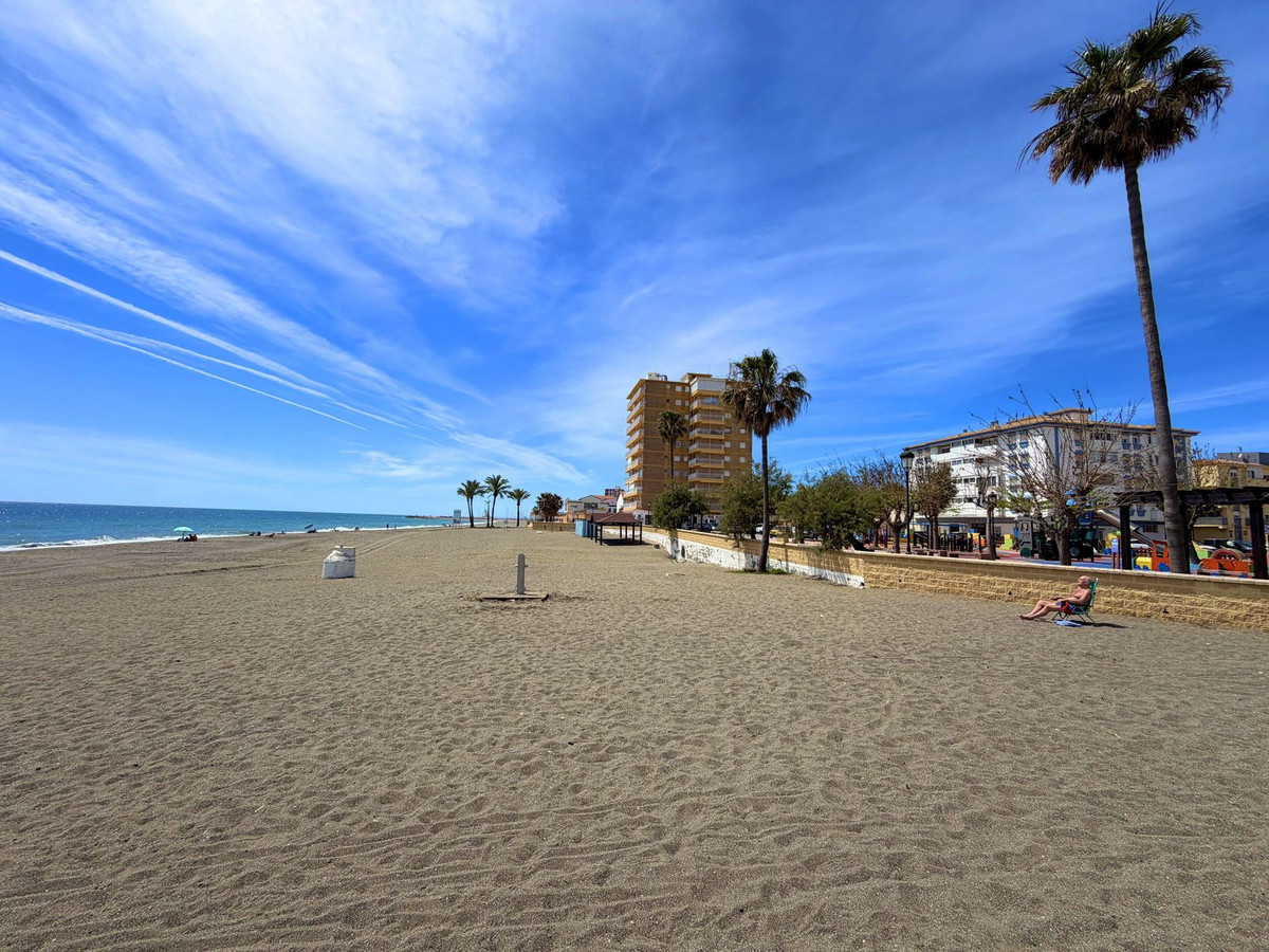 2 Bed Apartment for sale in San Luis De Sabinillas Costa Del Sol, Málaga, Spain