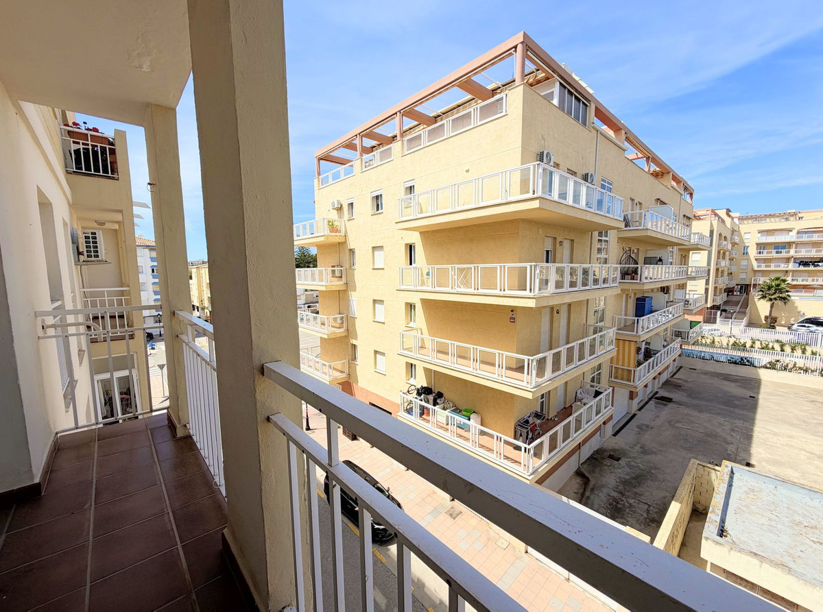 2 Bed Apartment for sale in San Luis De Sabinillas Costa Del Sol, Málaga, Spain