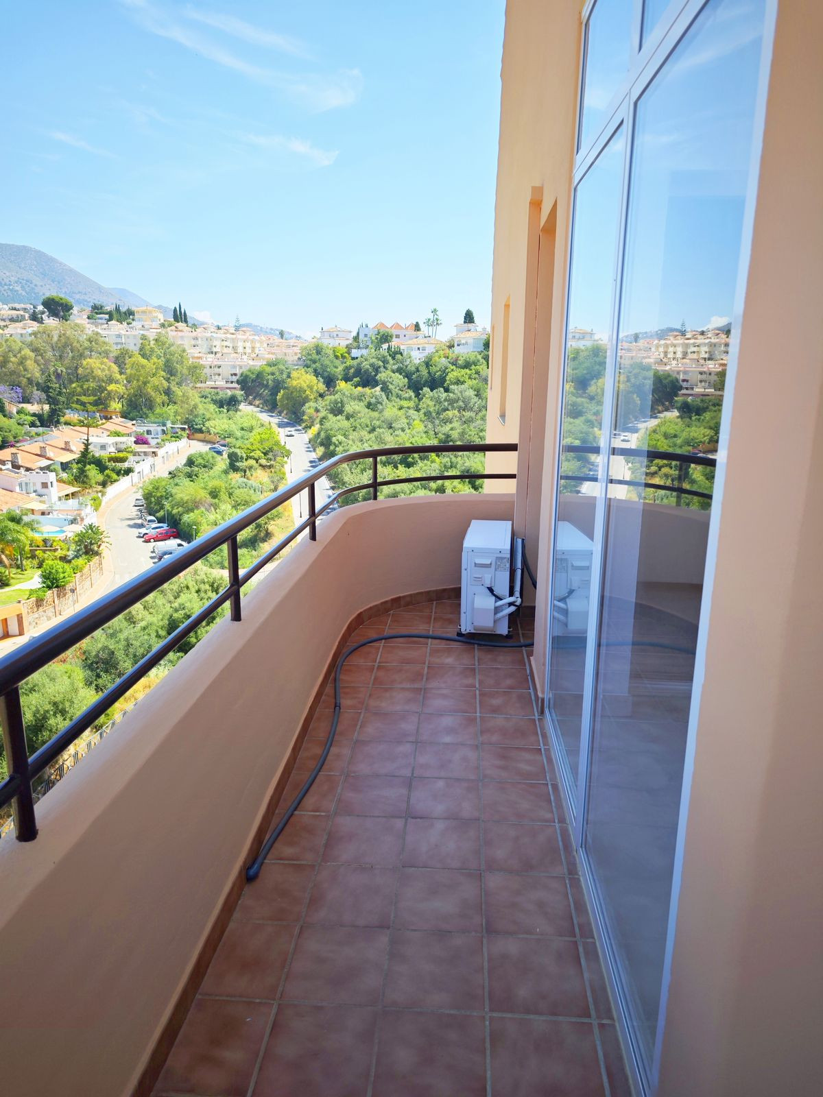 2 Bed Apartment for sale in Los Pacos Costa Del Sol, Málaga, Spain