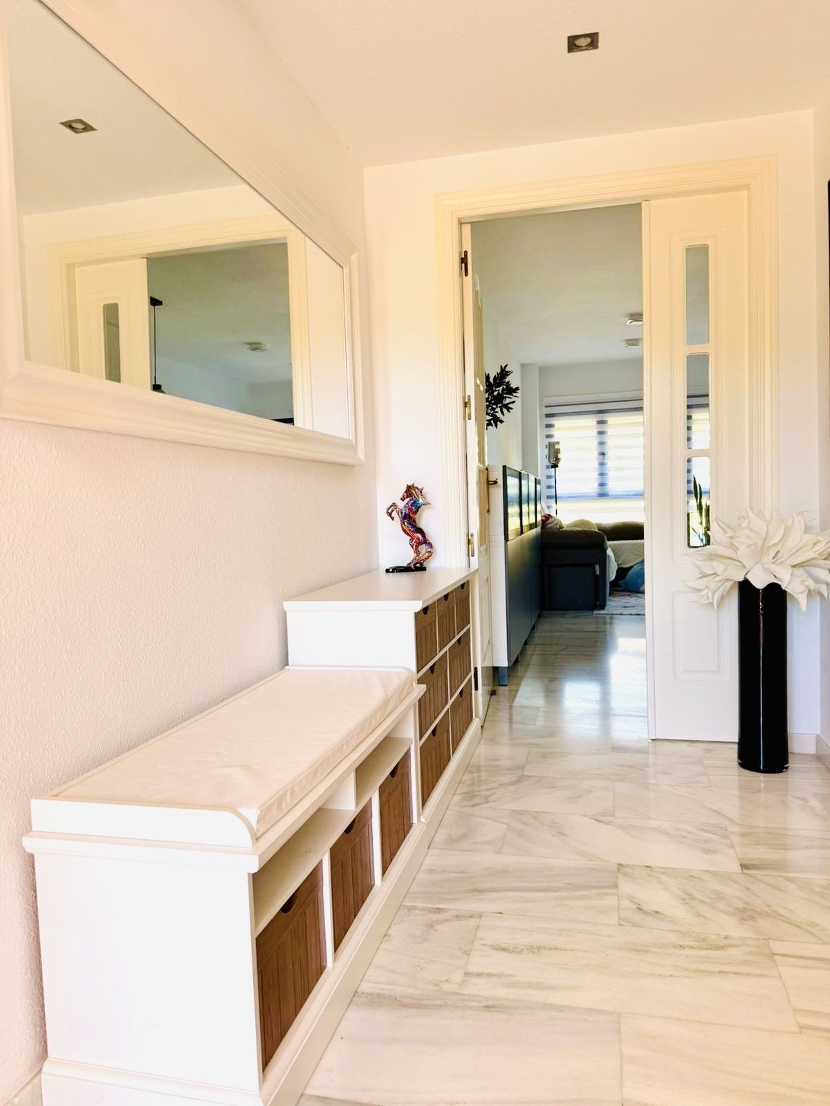 Se vende Apartamento Planta Media de 2 dormitorios en Costa Del Sol, Málaga, España