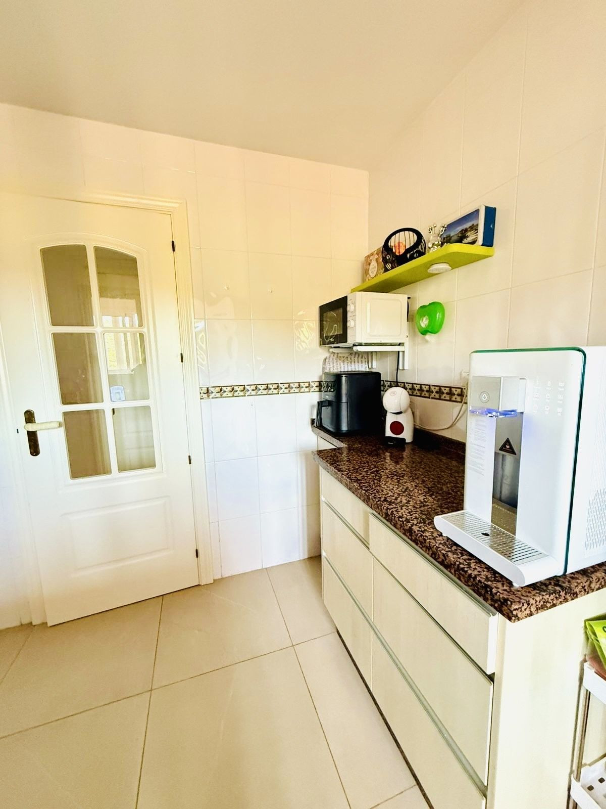 Se vende Apartamento Planta Media de 2 dormitorios en Costa Del Sol, Málaga, España