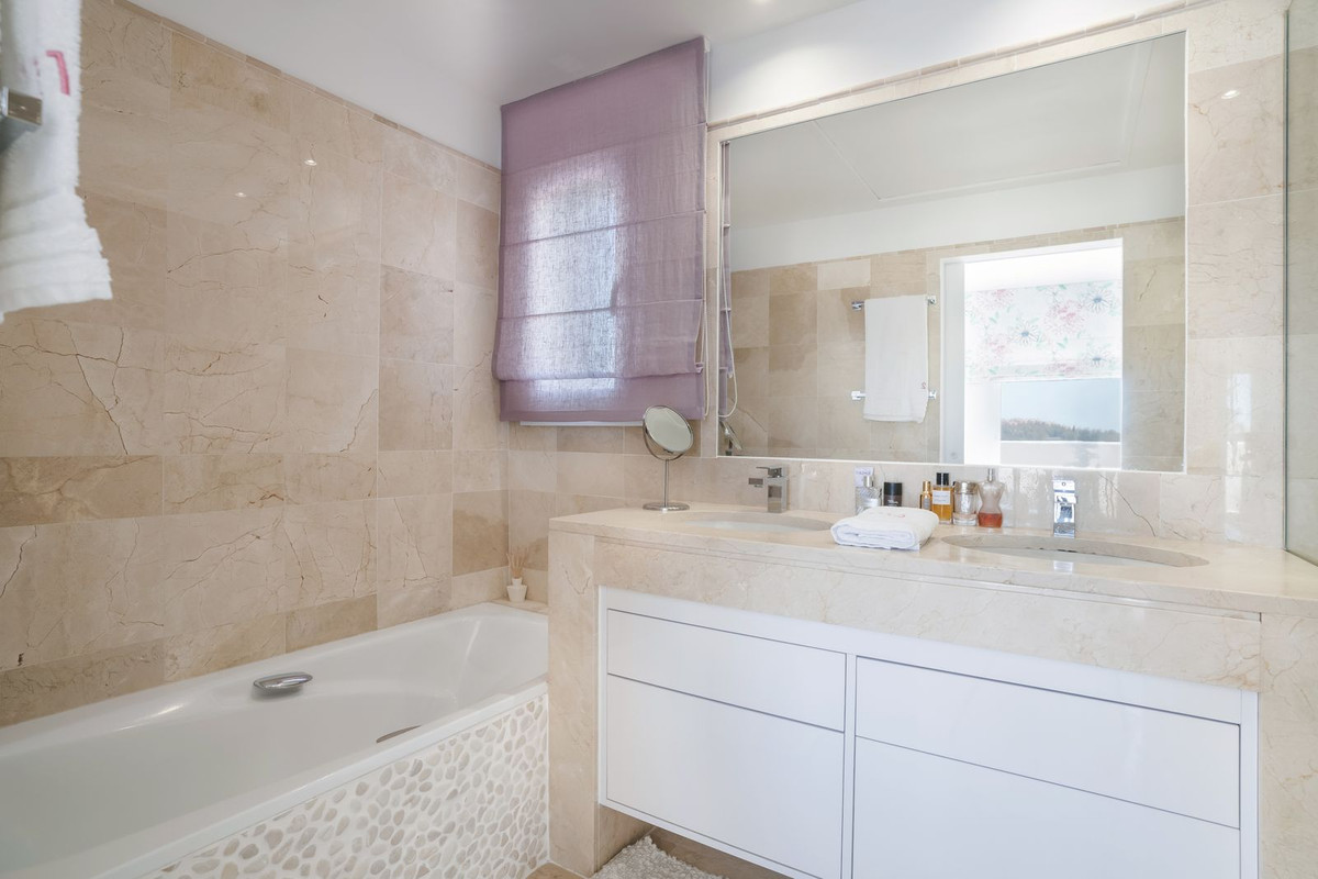 Se vende Ático de 3 dormitorios en Costa Del Sol, Málaga, España