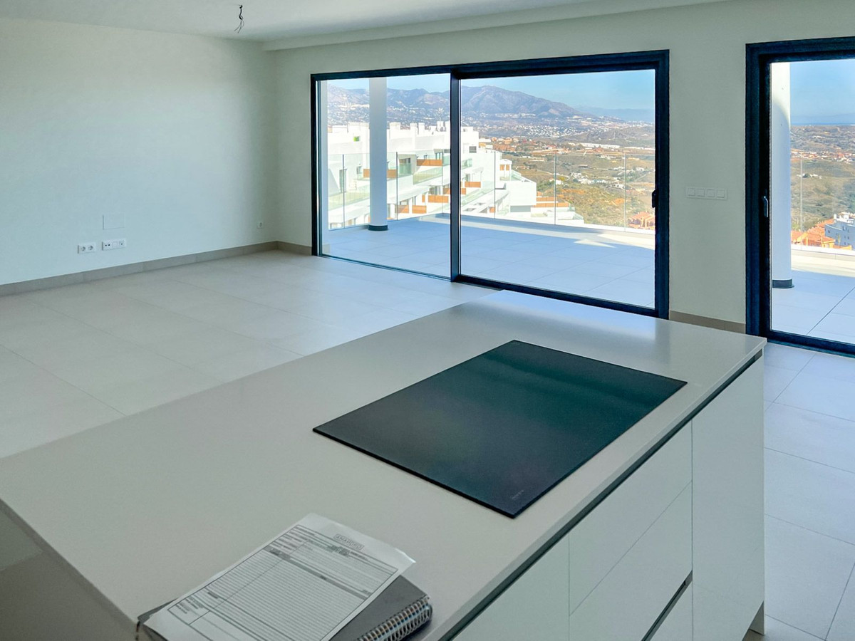 2 Bed Apartment for sale in Calanova Golf Costa Del Sol, Málaga, Spain