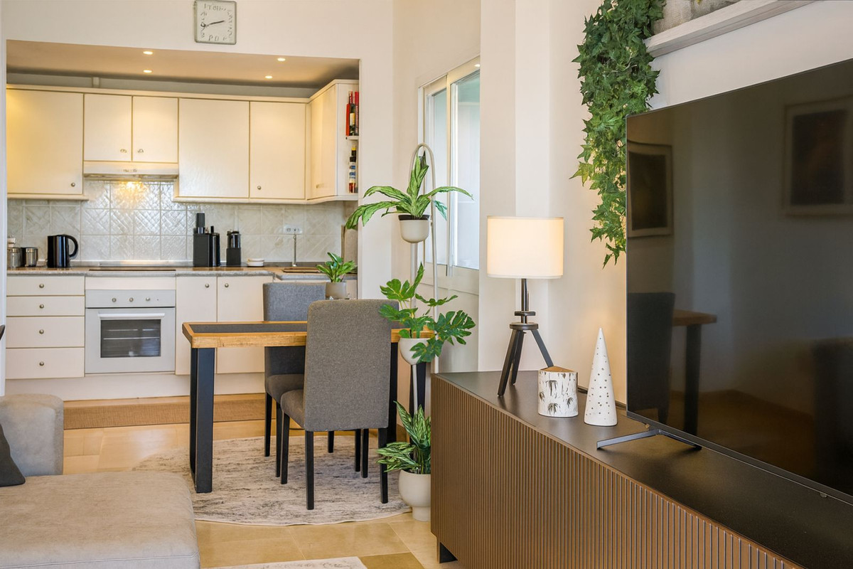 Se vende Apartamento Planta Baja de 2 dormitorios en Costa Del Sol, Málaga, España