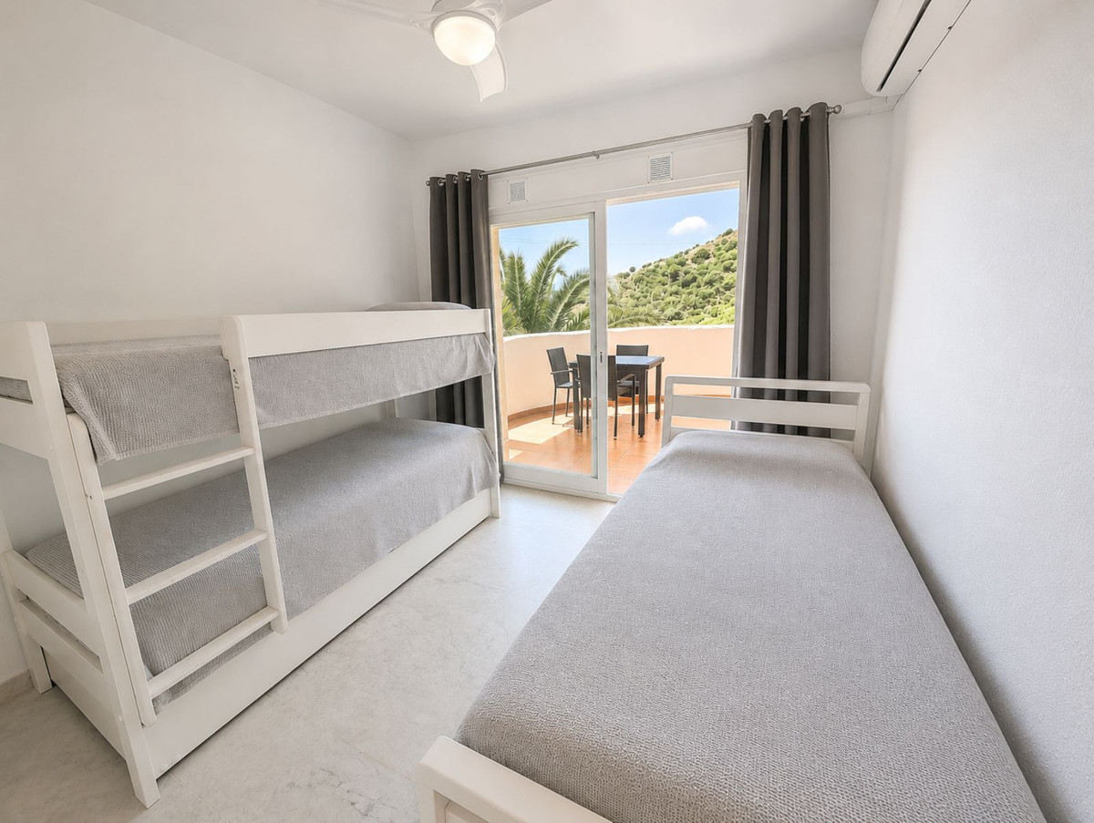 Se vende Apartamento Planta Baja de 2 dormitorios en Costa Del Sol, Málaga, España