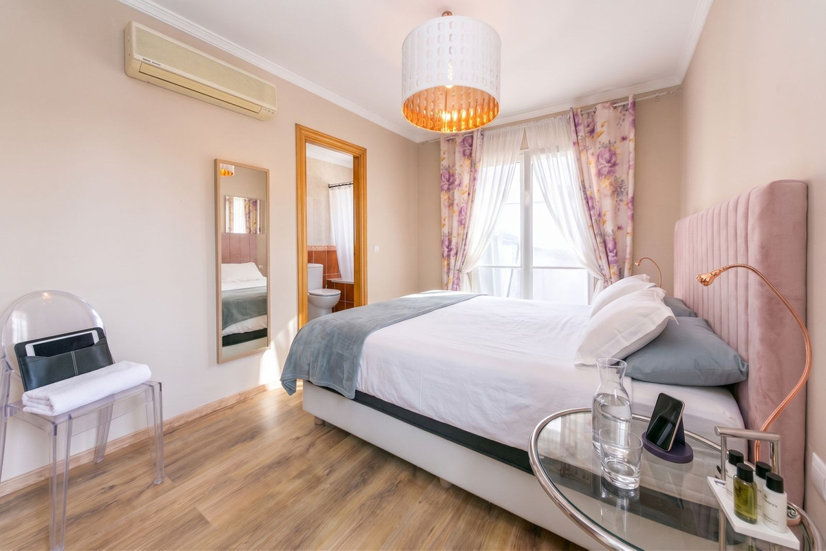 5 Bed Townhouse for sale in Mijas Costa Del Sol, Málaga, Spain