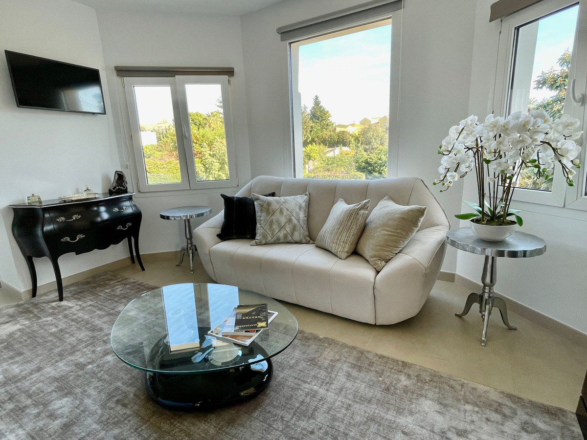 Se vende Villa - Chalet de 8 dormitorios en Costa Del Sol, Málaga, España