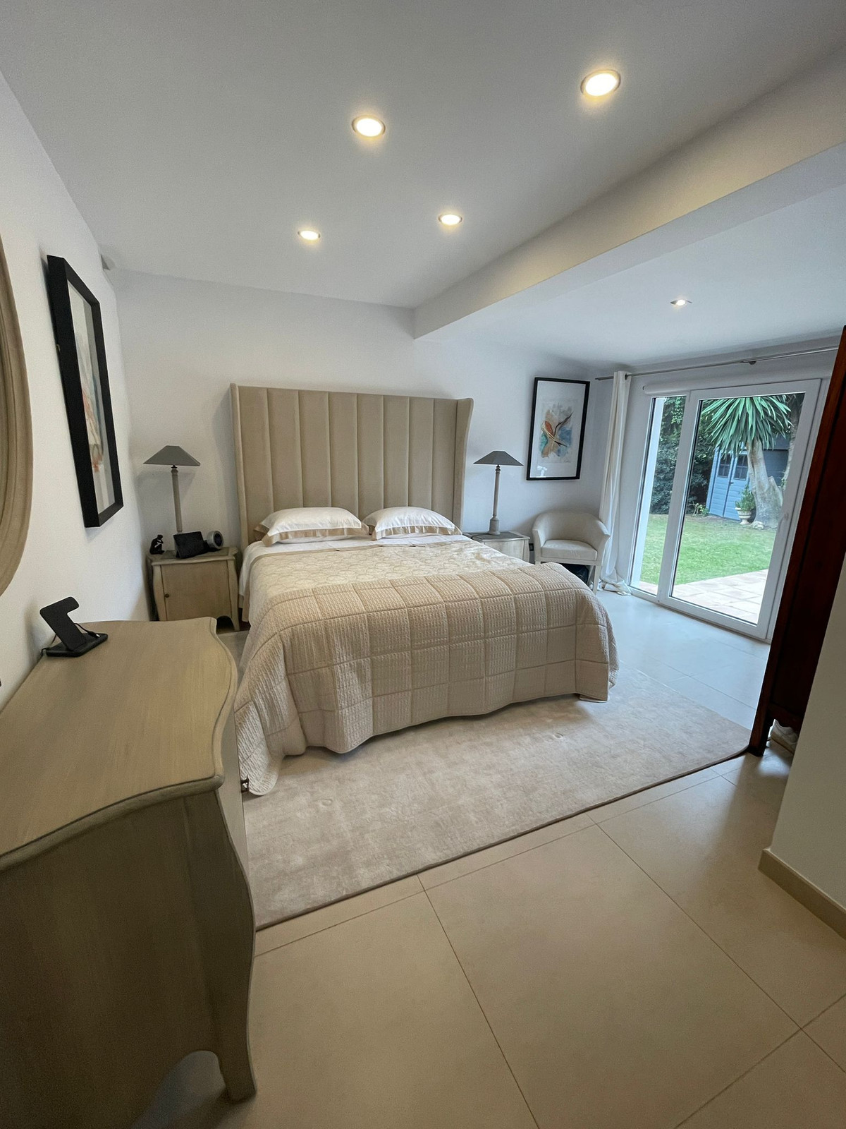 Se vende Villa - Chalet de 8 dormitorios en Costa Del Sol, Málaga, España
