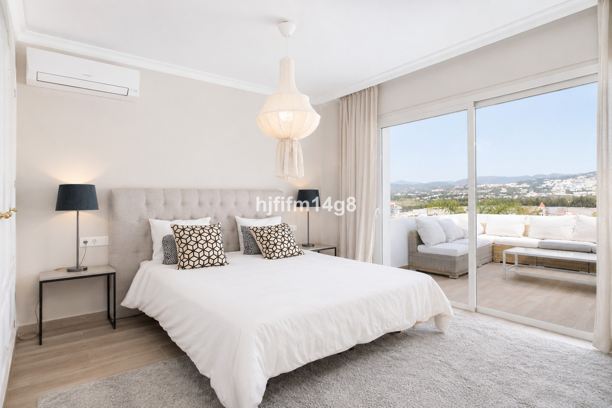 4 Bed Townhouse for sale in La Campana Costa Del Sol, Málaga, Spain