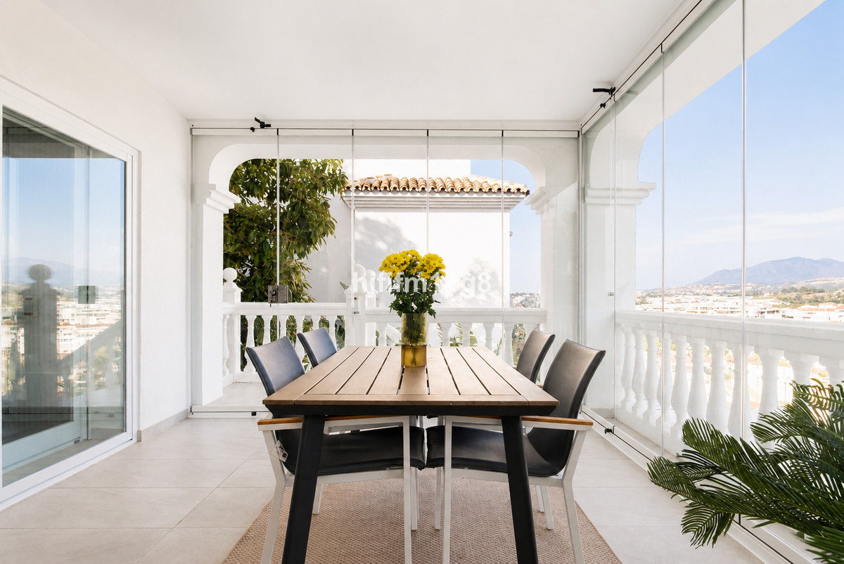 4 Bed Townhouse for sale in La Campana Costa Del Sol, Málaga, Spain