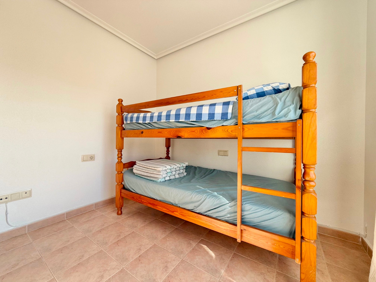 Se vende Pareada de 3 dormitorios en Costa Blanca, Alicante, España