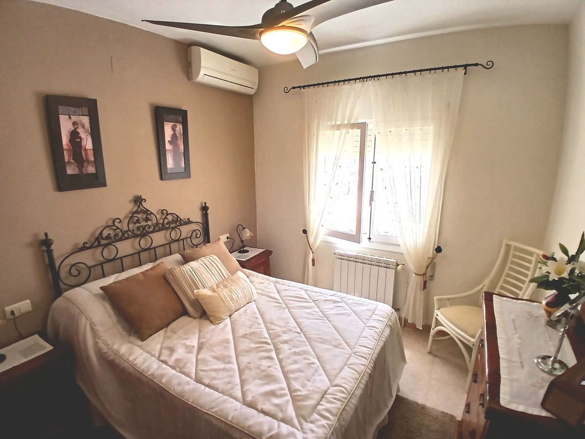 3 Bed Townhouse for sale in Villamartin Costa Blanca, Alicante, Spain