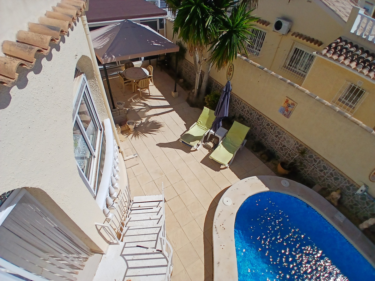 3 Bed Townhouse for sale in Villamartin Costa Blanca, Alicante, Spain