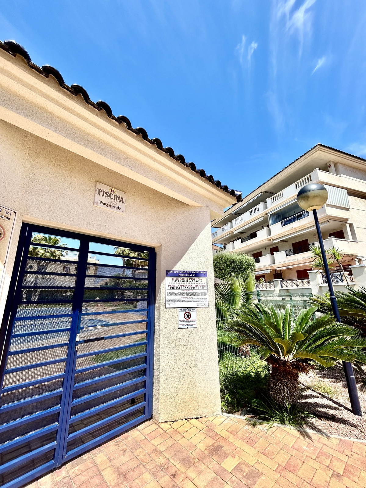 Se vende Apartamento Planta Media de 2 dormitorios en Costa Blanca, Alicante, España