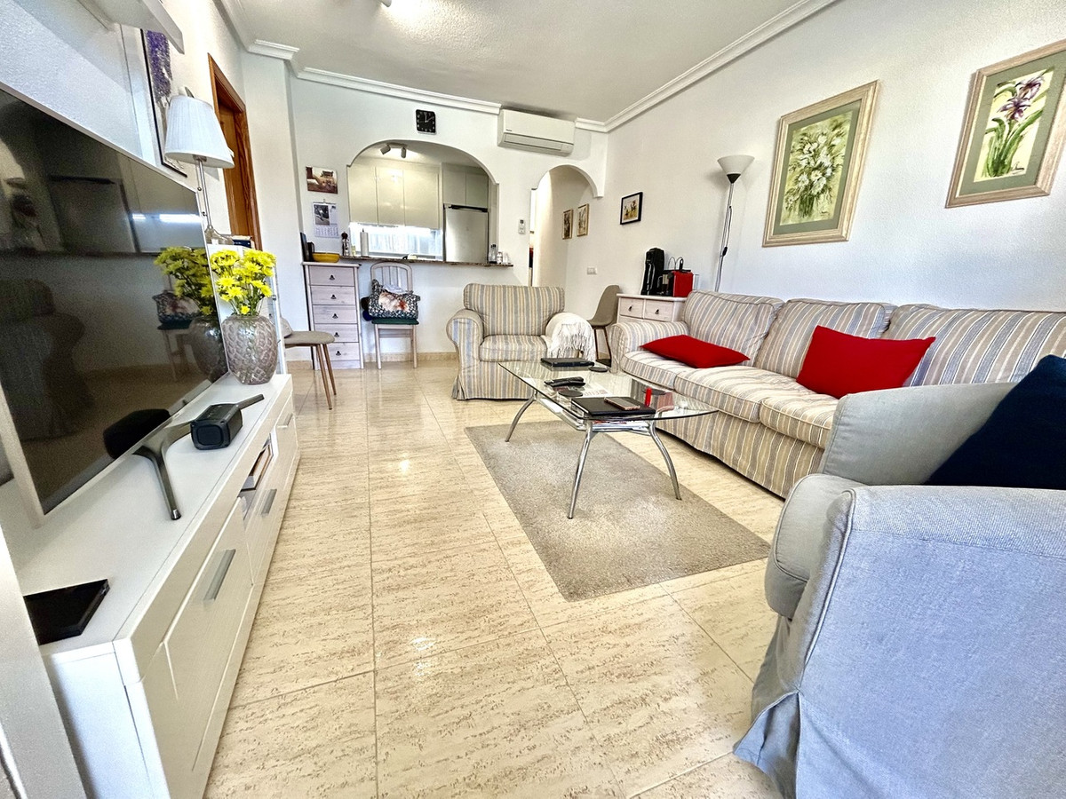 Se vende Apartamento Planta Media de 2 dormitorios en Costa Blanca, Alicante, España