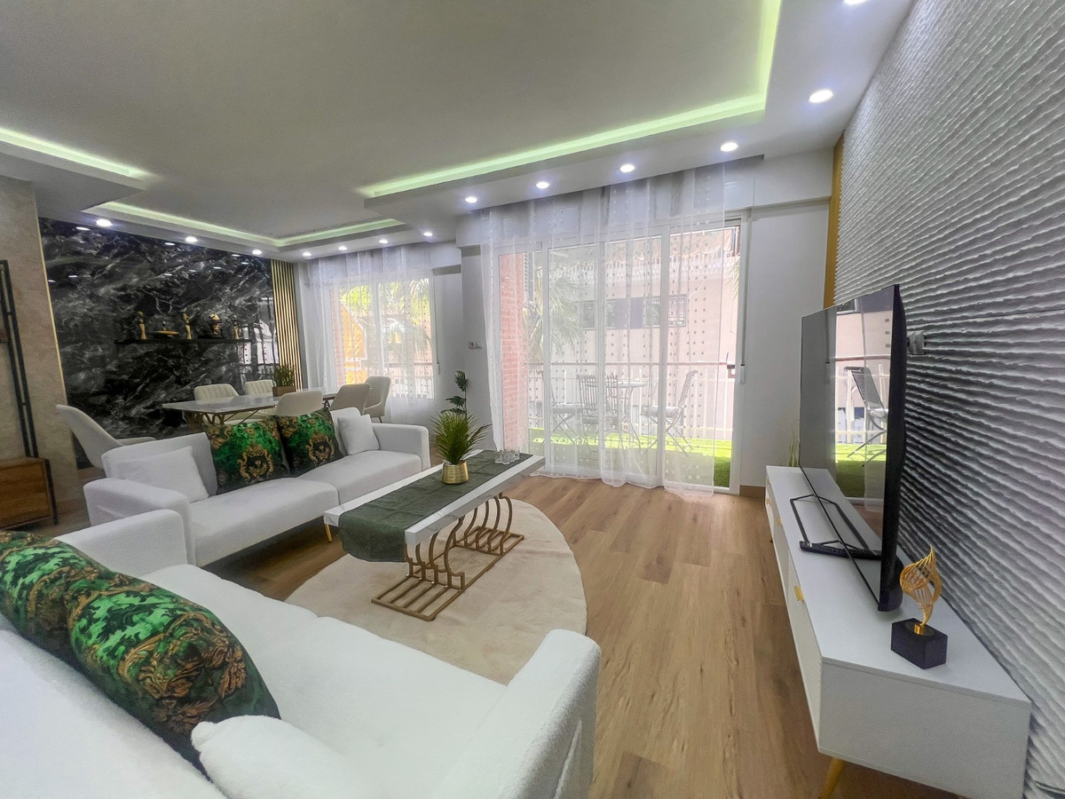 4 Bed Apartment for sale in Torrevieja Costa Blanca, Alicante, Spain