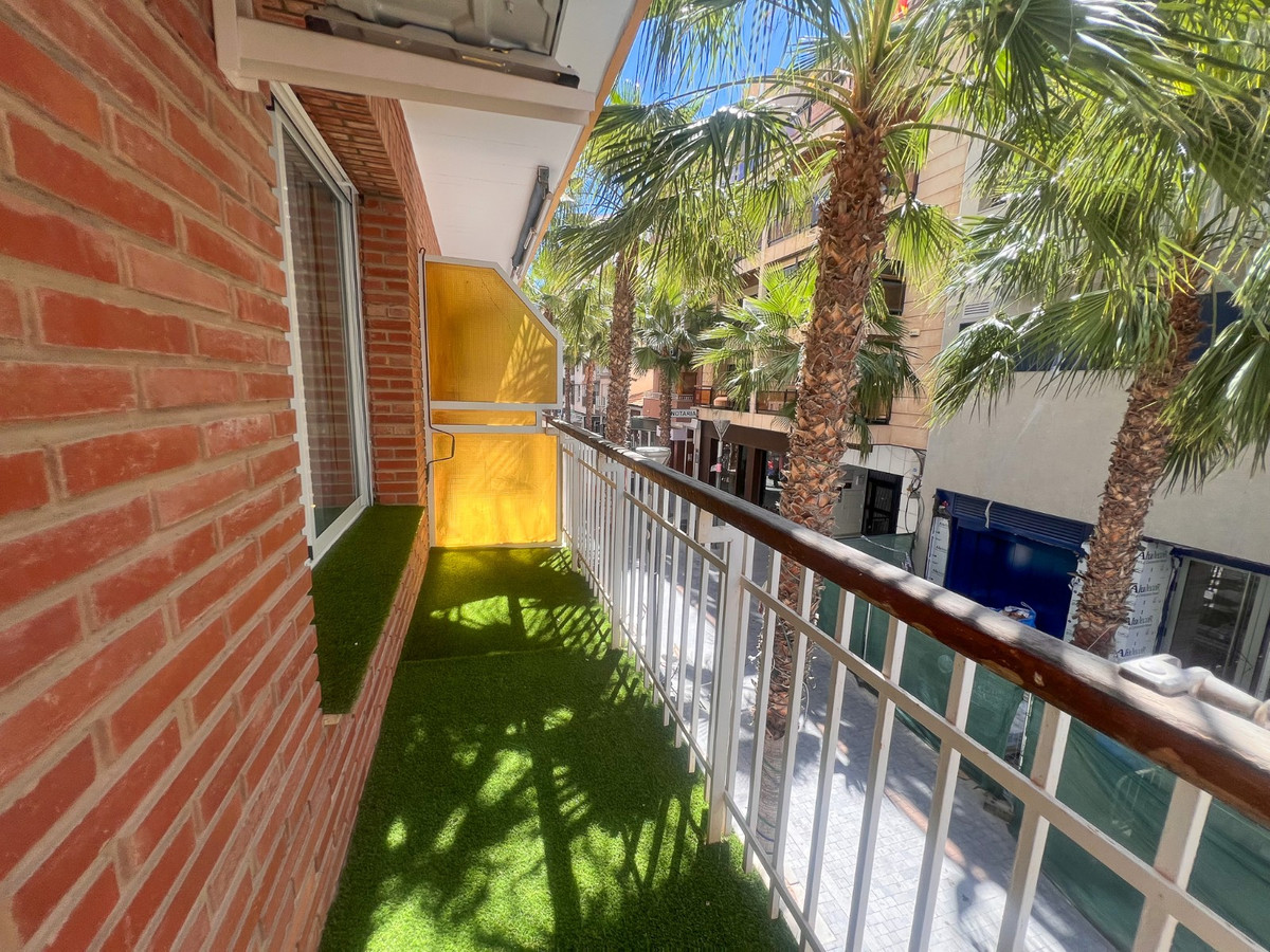 Se vende Apartamento Planta Media de 4 dormitorios en Costa Blanca, Alicante, España
