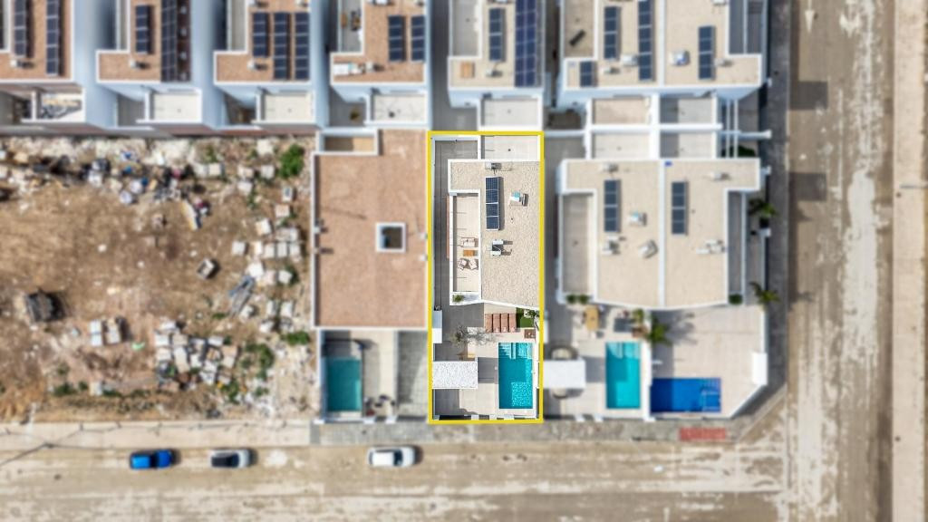 3 Bed Townhouse for sale in Dolores Costa Blanca, Alicante, Spain