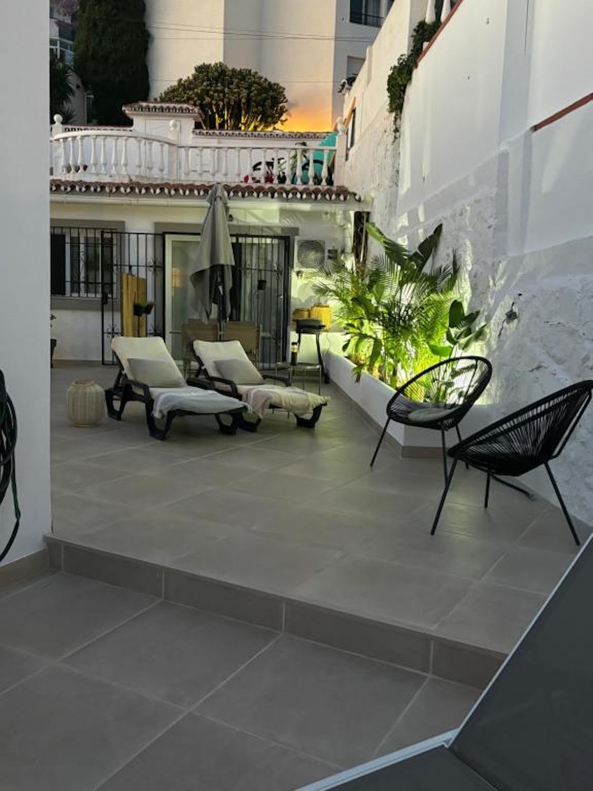 5 Bed Townhouse for sale in Nueva Andalucía Costa Del Sol, Málaga, Spain