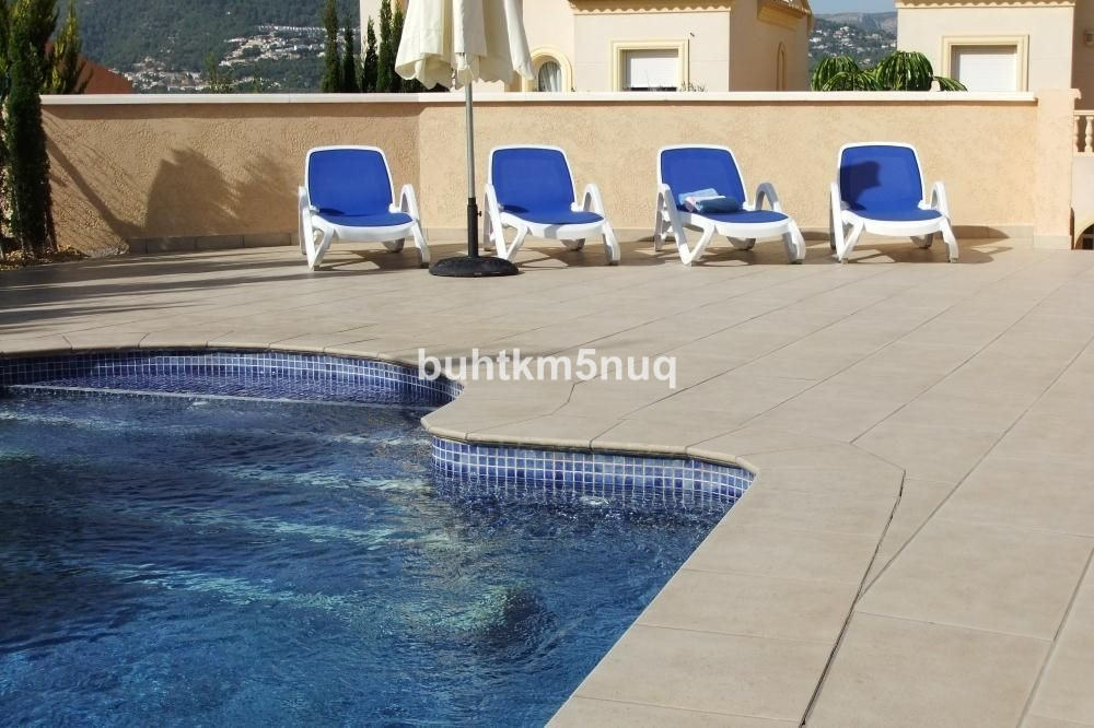 4 Bed Townhouse for sale in Calpe Costa Blanca, Alicante, Spain